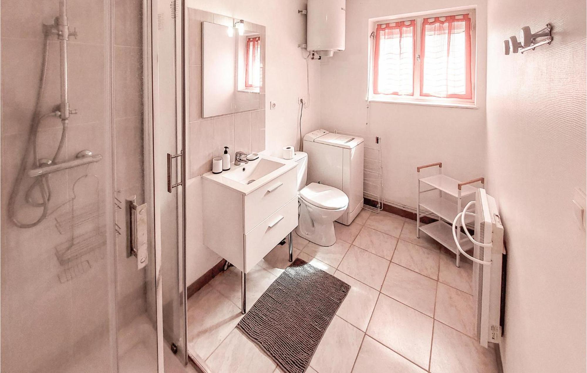 Gorgeous Home In Molinet With Wifi Eksteriør bilde